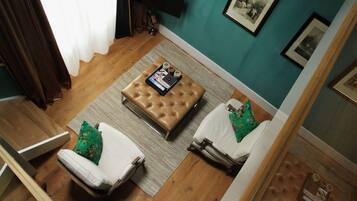 Duplex, 1 King Bed (Suite) | Premium bedding, down comforters, in-room safe, individually decorated