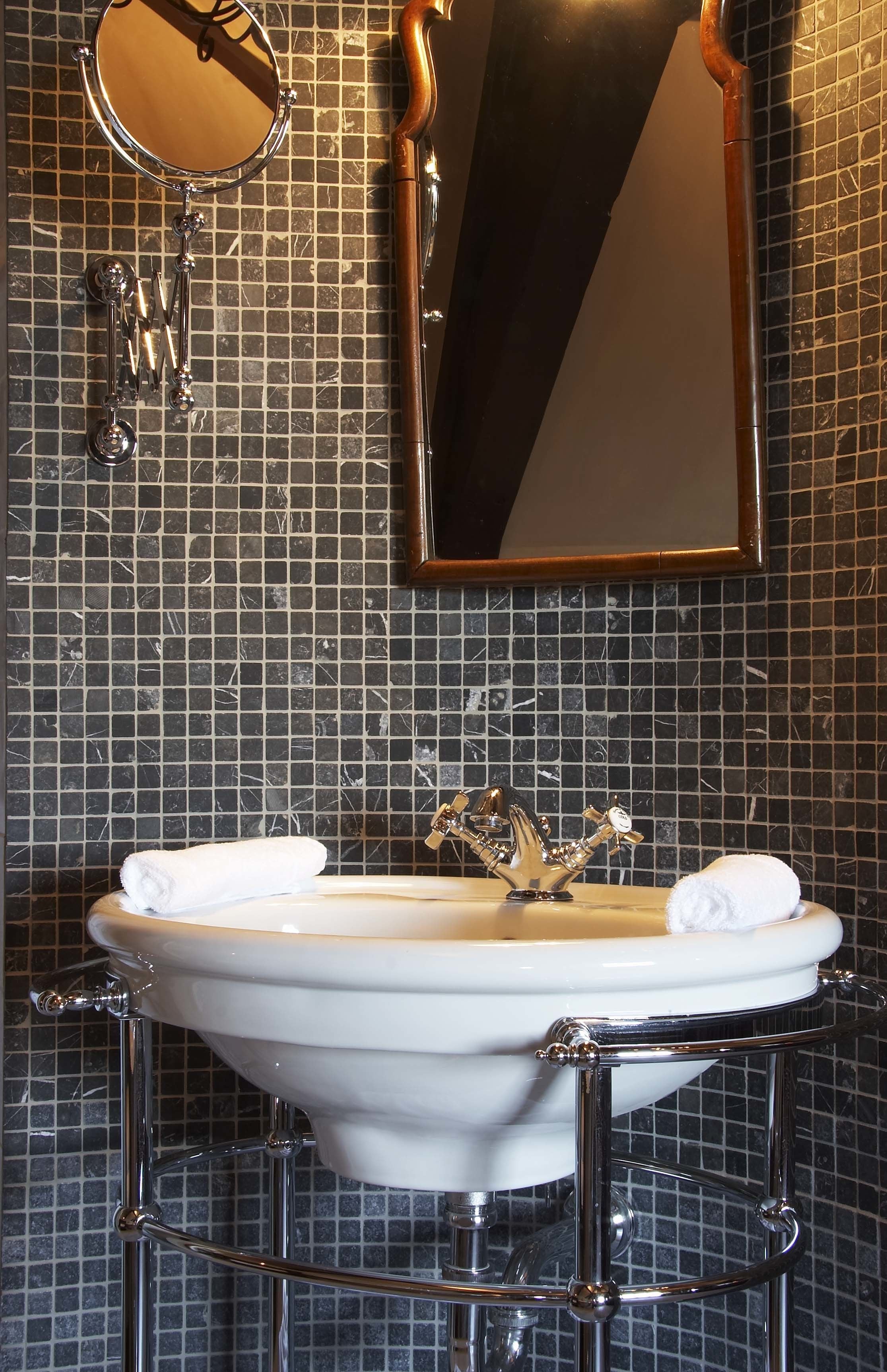 junior room, 1 king bed | 1 bedroom, premium bedding, in-room safe, individually decorated