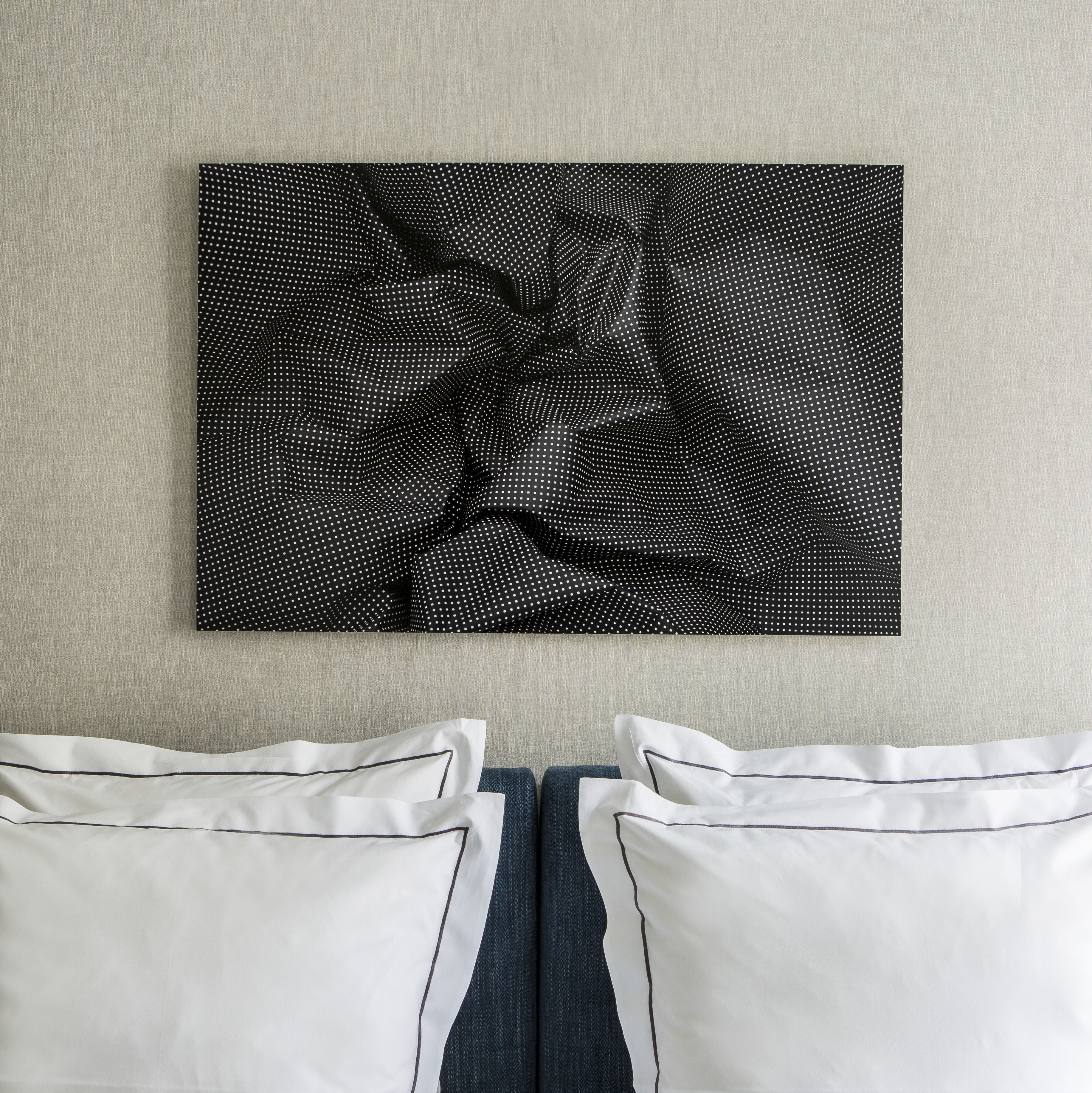 premium bedding, in-room safe, desk, free wifi