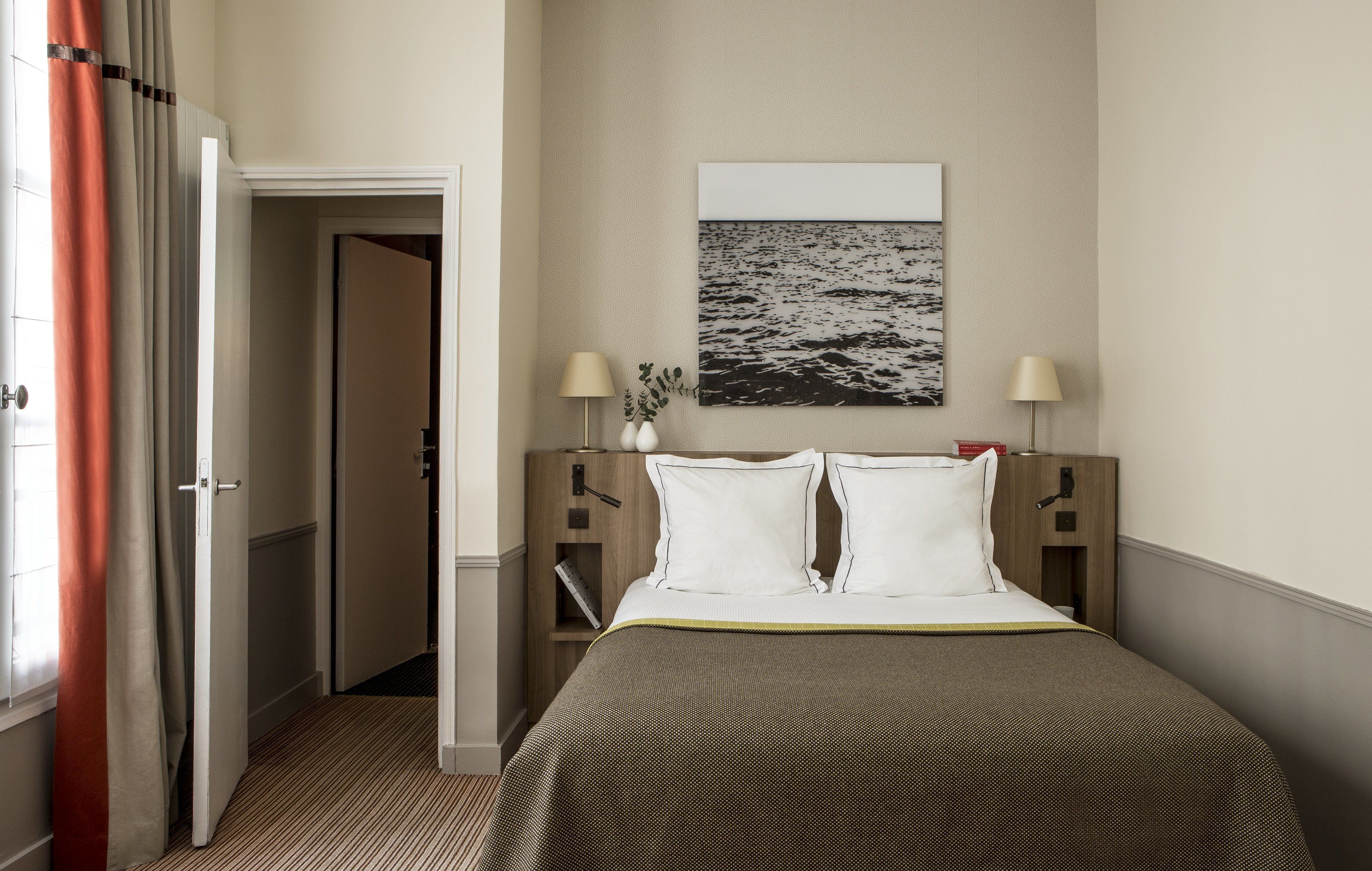 superior courtyard room | premium bedding, in-room safe, desk, free wifi