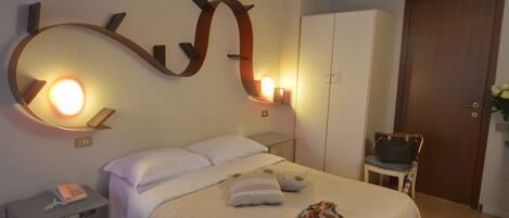 Desk, free WiFi, bed sheets