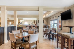 Free daily self-serve breakfast