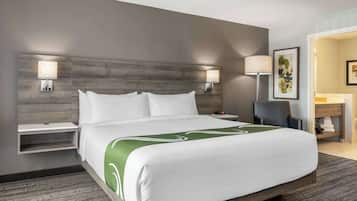 Premium bedding, minibar, in-room safe, desk