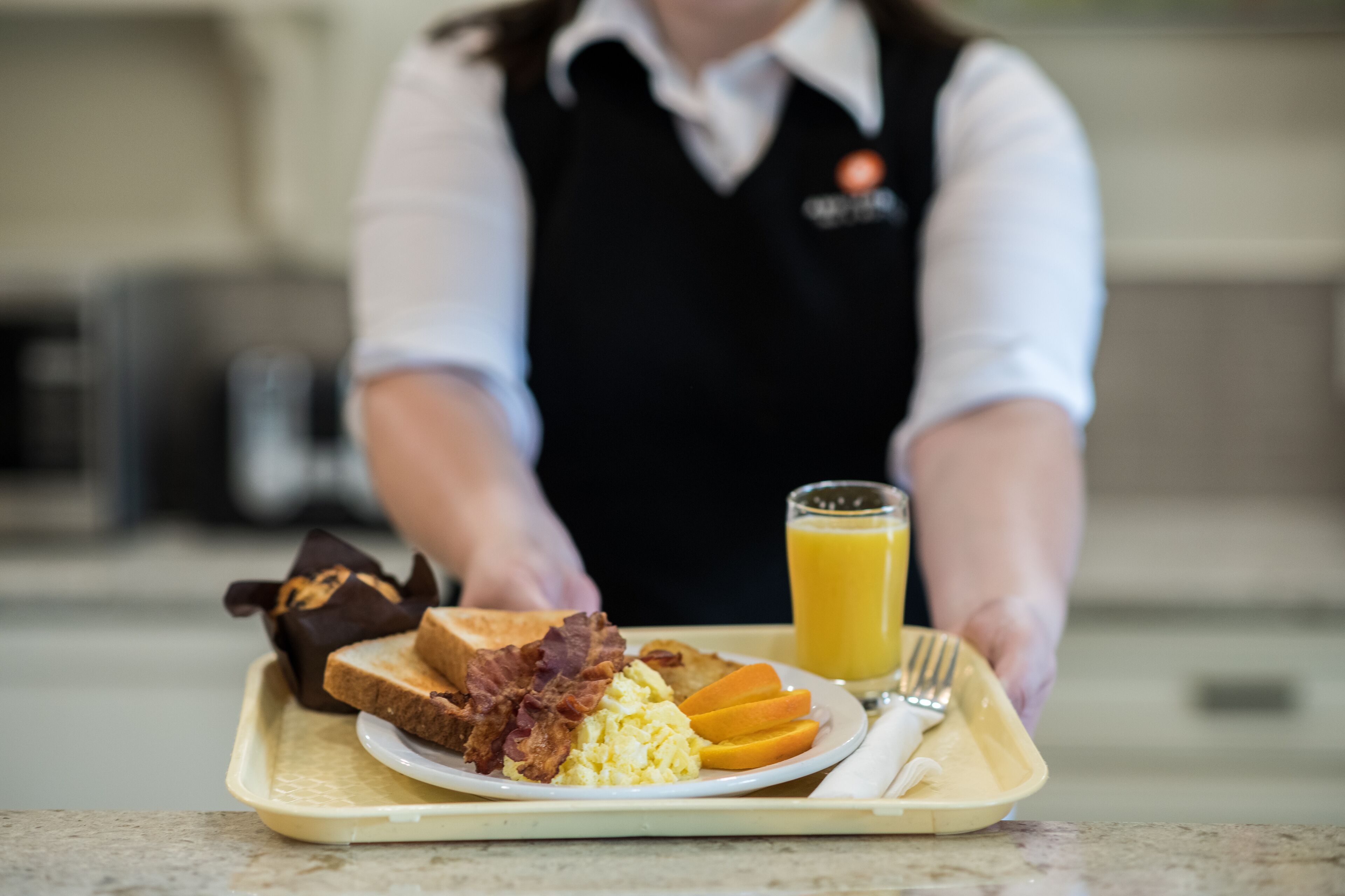 free daily self-service breakfast