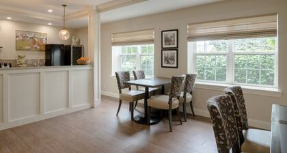 Amsterdam Inn & Suites Sussex