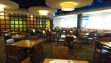 Morgenmadsbuffet hver dag (240 MXN pr. person)