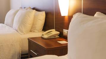 Double Room | In-room safe, desk, iron/ironing board, free WiFi