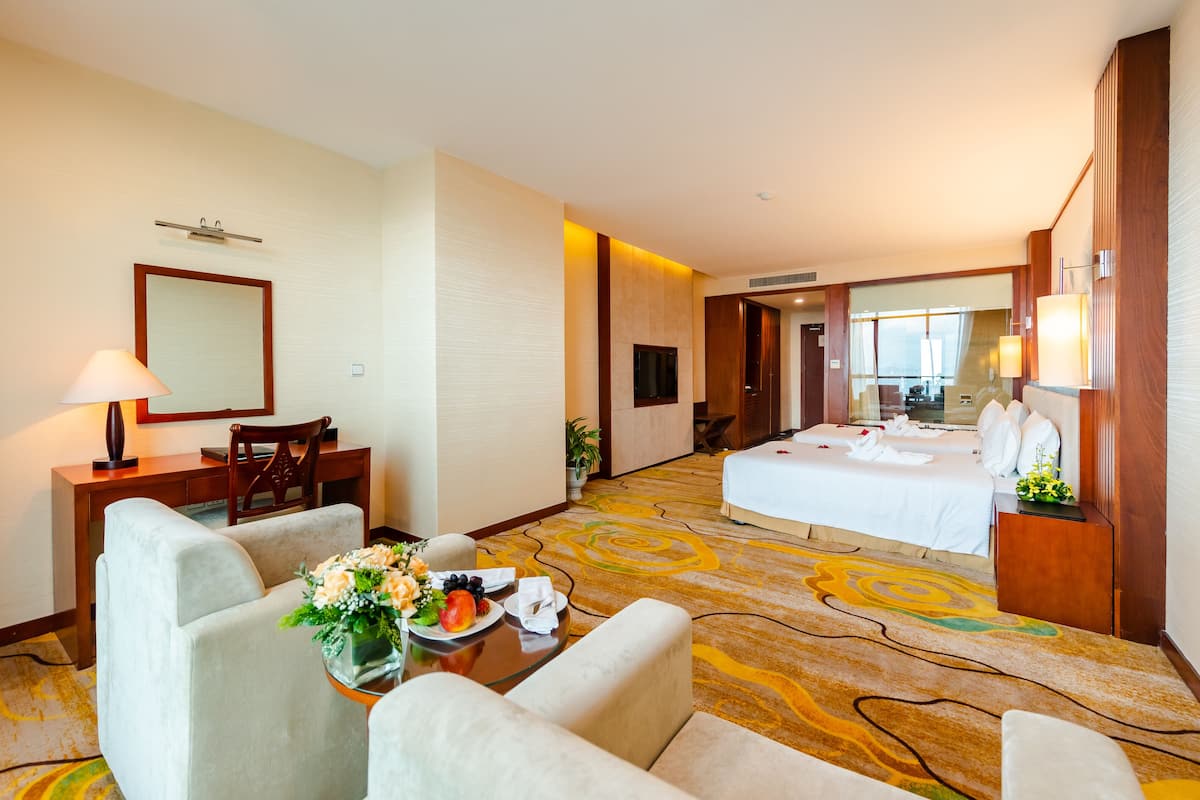 Phòng 2 giường đơn Premium | Minibar với thức ăn, đồ uống miễn phí, két bảo mật tại phòng, bàn