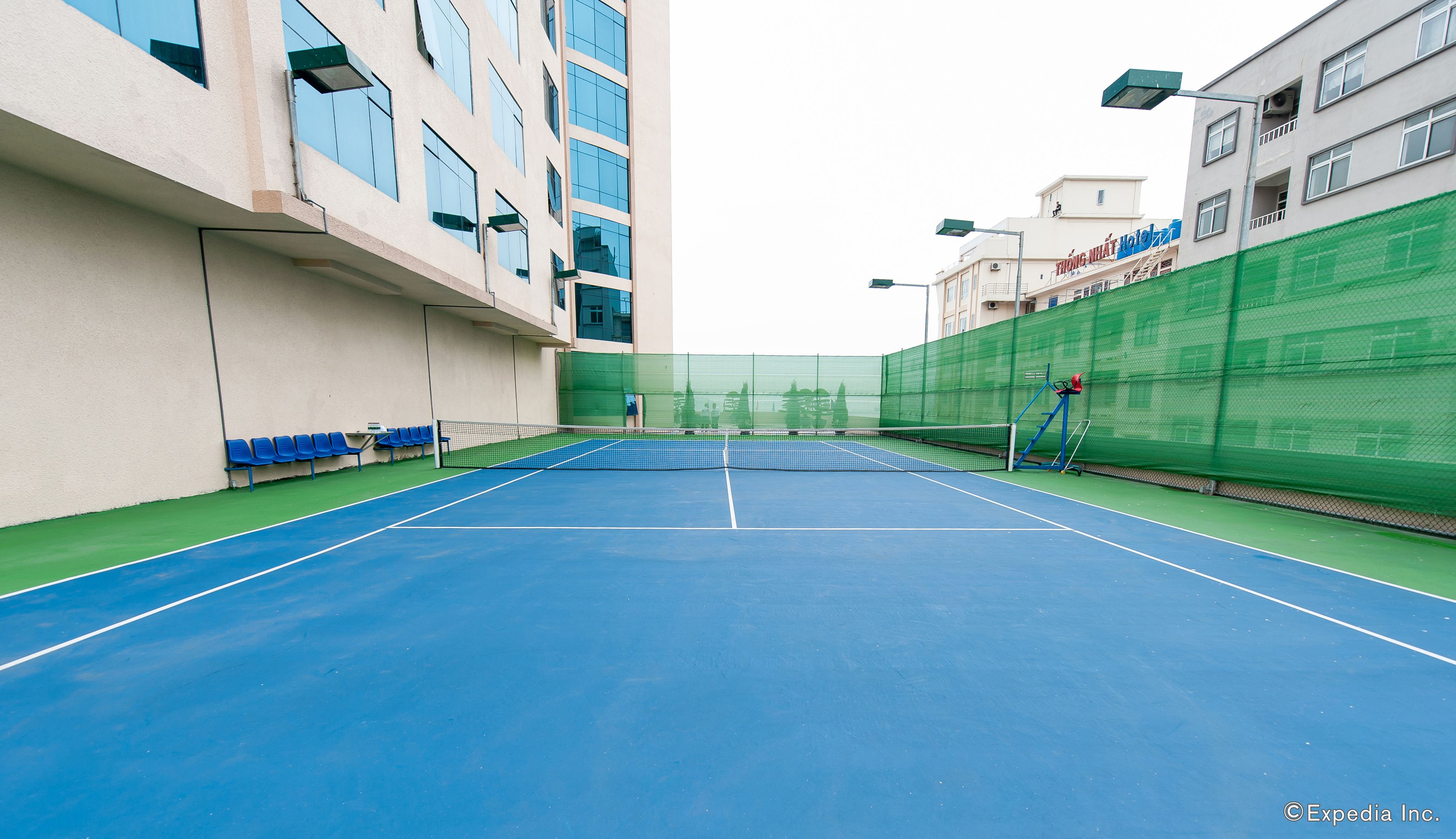 Tennis court