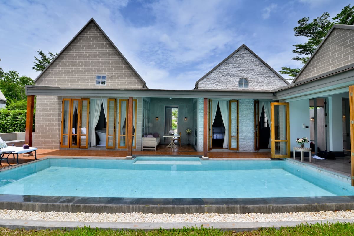 Pool Villa Plus | 고급 침구, 무료 미니바, 객실 내 금고, 책상