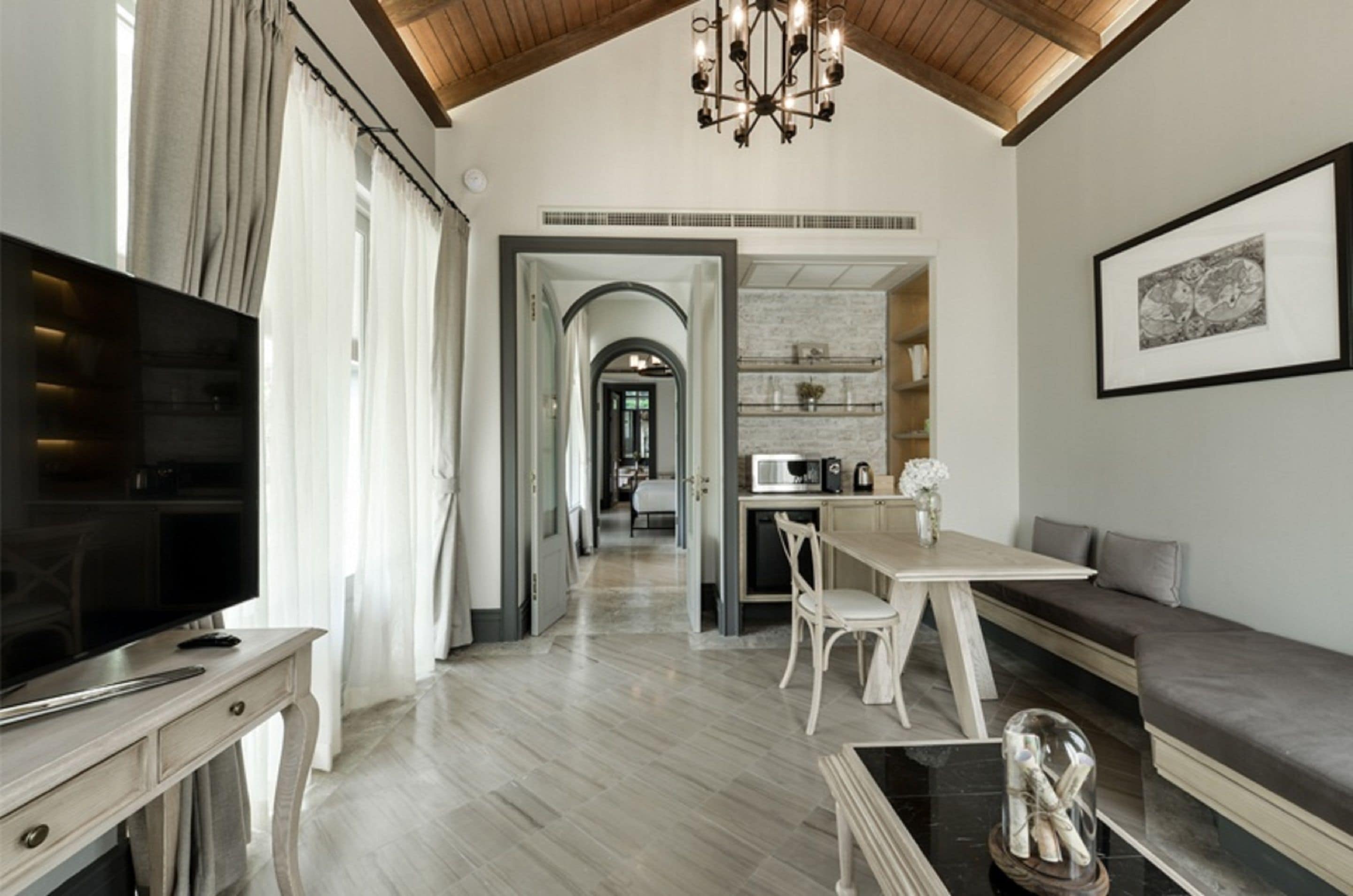 Pool Villa | Living room | 43-inch LED TV with digital channels, TV