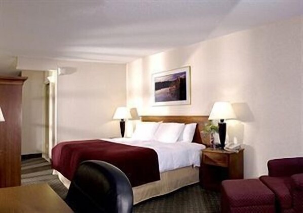 客房 | 遮光窗簾/窗簾、免費 Wi-Fi、床單、鬧鐘