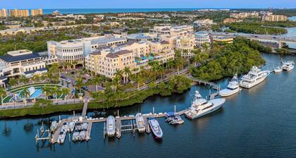 Wyndham Grand Jupiter at Harbourside Place