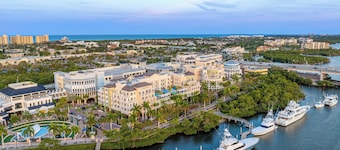 Wyndham Grand Jupiter at Harbourside Place