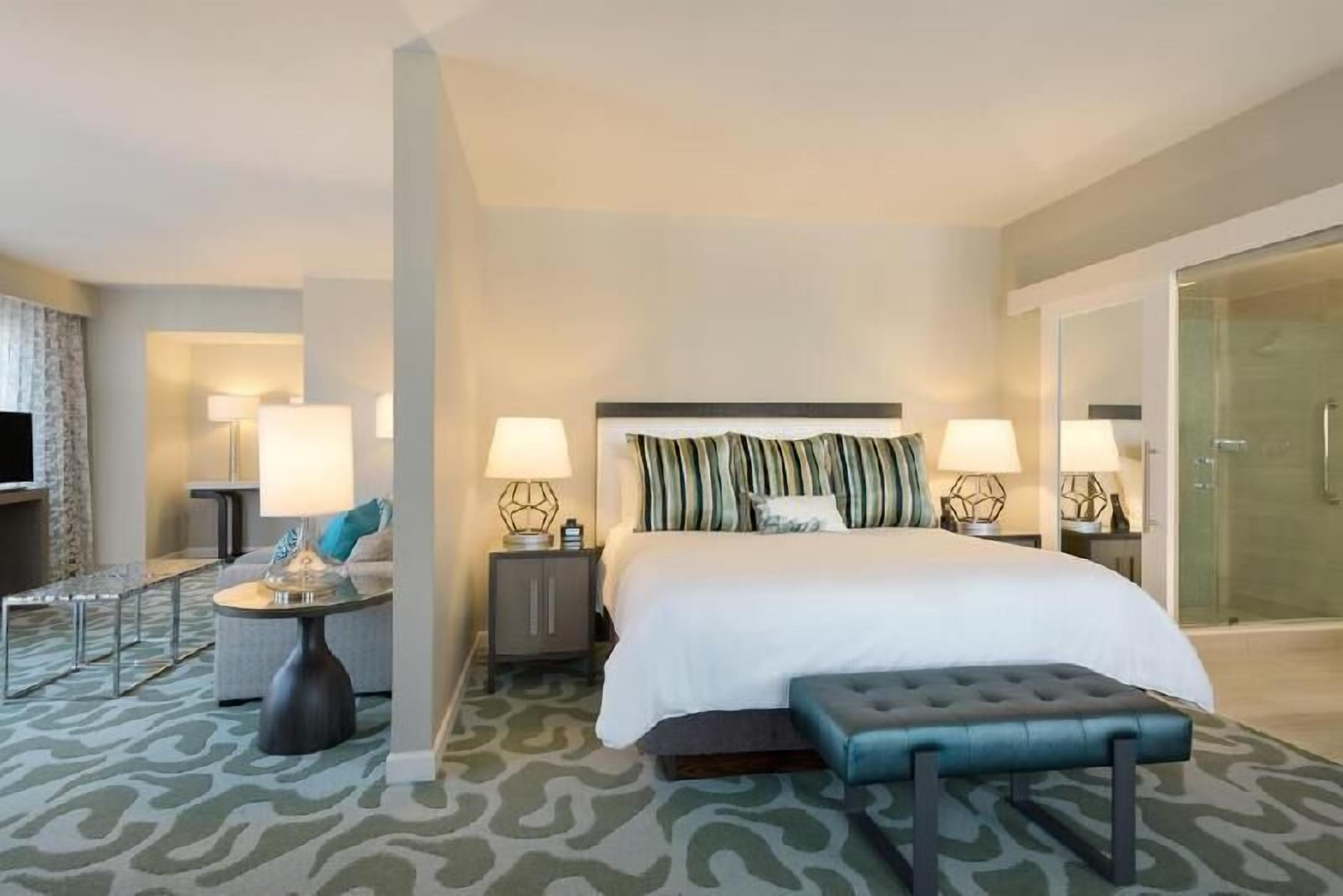 Ropa de cama de alta calidad, edredón y camas con pillow-top 