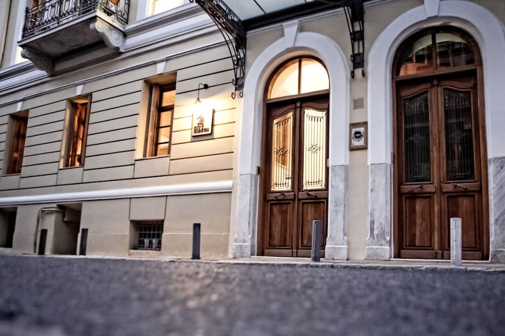 City Circus Athens - Hostel