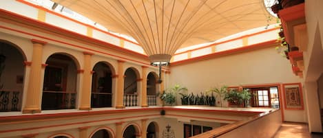 Desain gedung