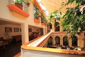 Lobby - Hotel Ciudad Real Centro Histórico (San Cristóbal de las Casas)