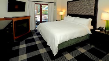 Standaard kamer | Een kluis op de kamer, verduisterende gordijnen