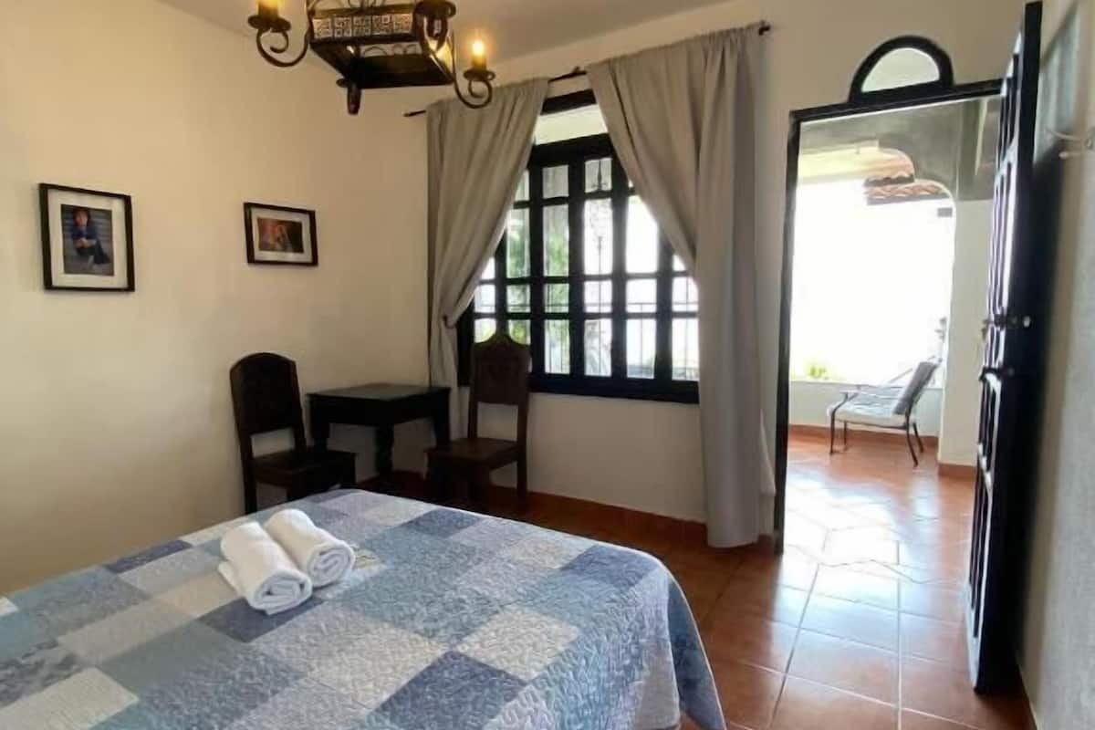 Standard Double Room, Lake View | Wi-fi percuma