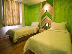 Chambre supérieure avec lits jumeaux, 2 lits jumeaux | Rideaux d’obscurcissement, système d’insonorisation