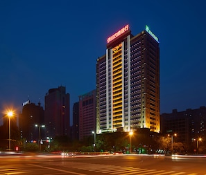 Exterior - Holiday Inn Express Luoyang City Center by IHG (Luoyang)