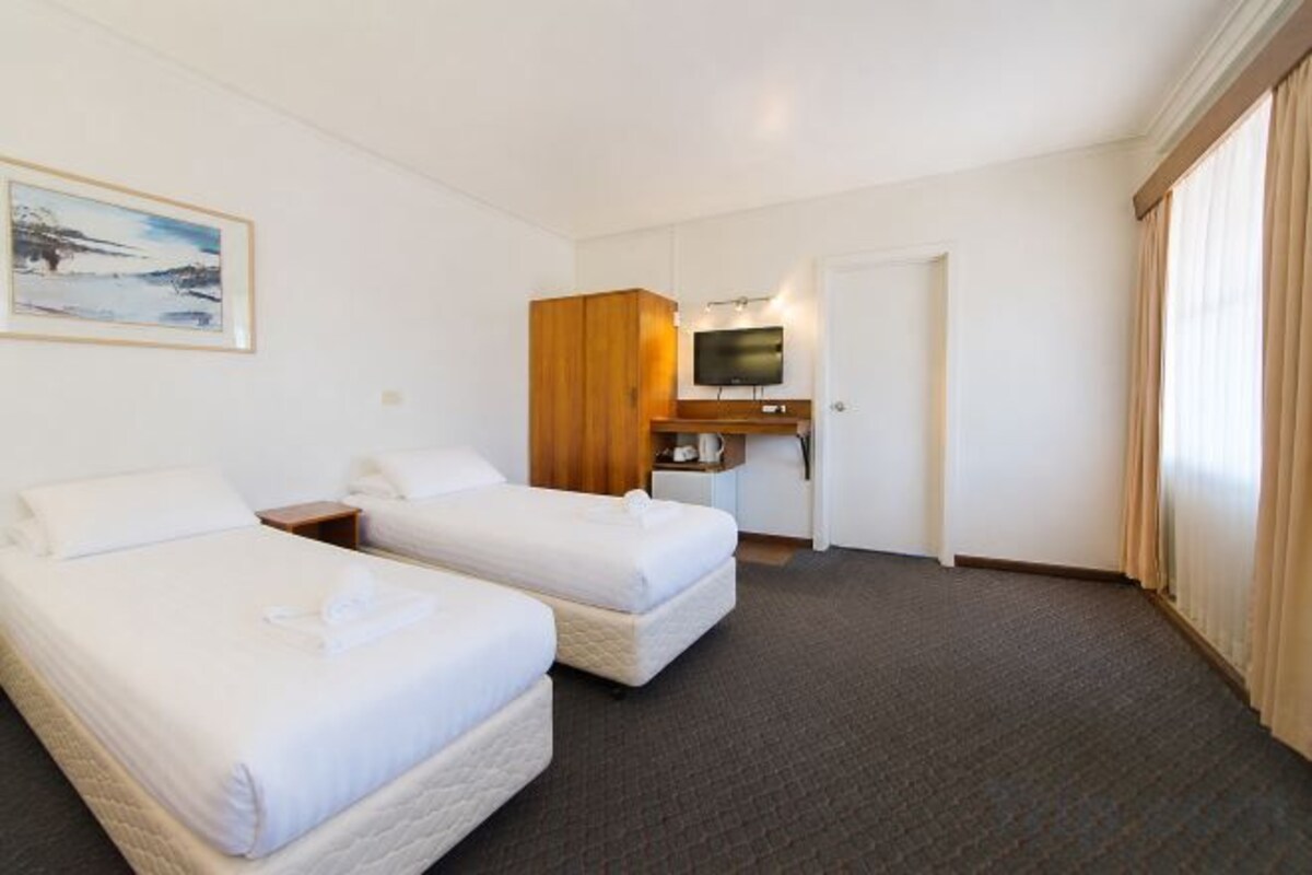 Budget Twin Room