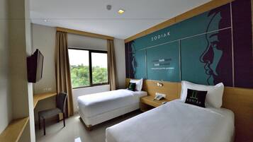 In-room safe, desk, free WiFi, bed sheets