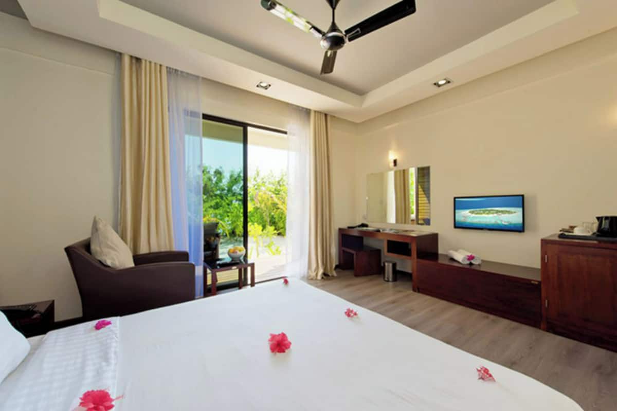 seaview sky room | premium bedding, memory-foam beds, minibar, in-room safe