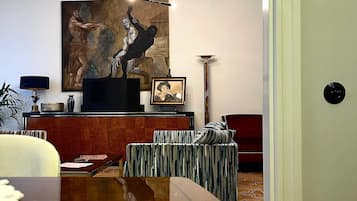 Deluxe Room (Casanova) | Living area