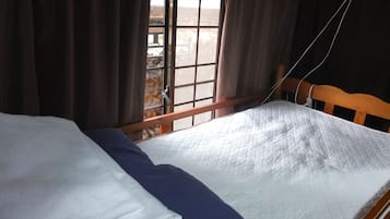 客房 | 客房內保險箱、書桌、遮光布/窗簾、熨斗/熨衣板