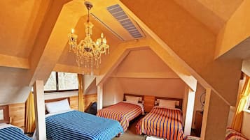 Chambre | Coffre-fort, bureau, rideaux d’obscurcissement