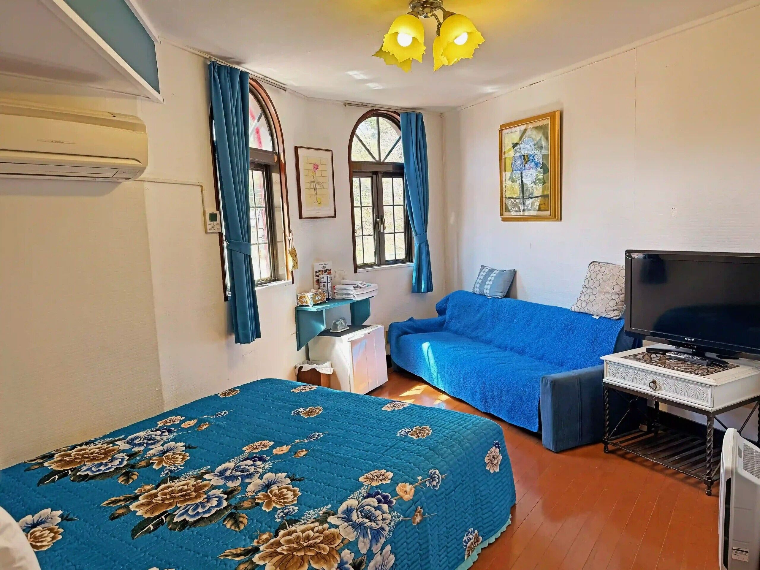 In-room safe, desk, blackout drapes, iron/ironing board