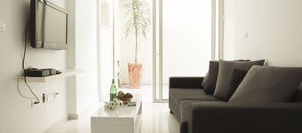 Kerem Hateiminim Apartments