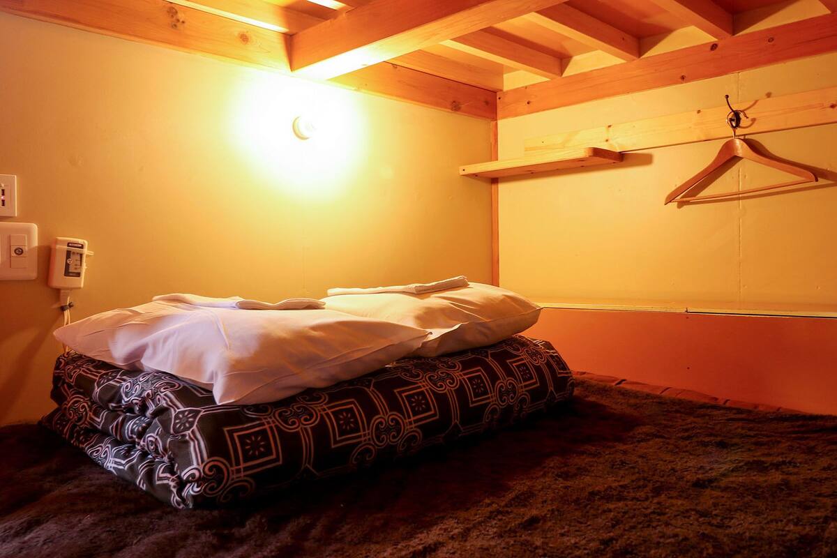 In-room safe, blackout curtains, soundproofing