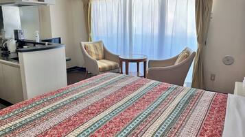Double Room | In-room safe, blackout drapes, soundproofing, iron/ironing board