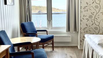 Dobbeltrom – standard, 1 soverom, havutsikt | Senger med overmadrass og sengetøy