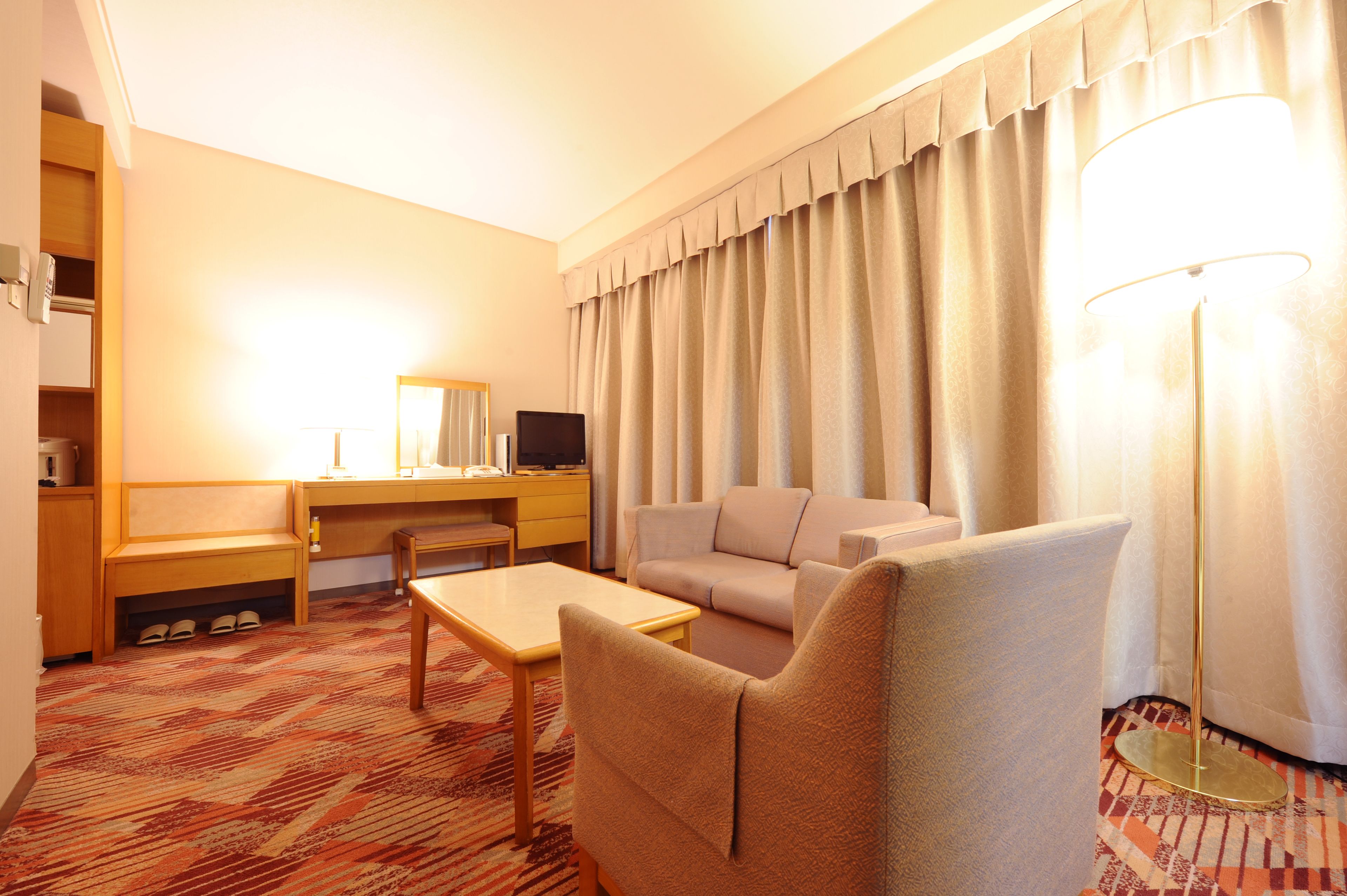 down duvets, in-room safe, desk, iron/ironing board