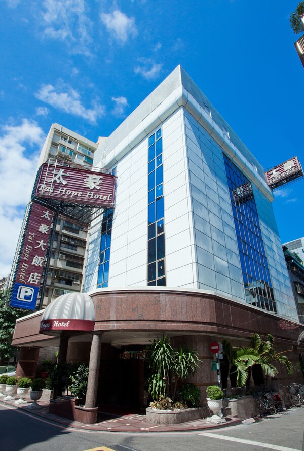 Tai Hope Hotel - Taipei