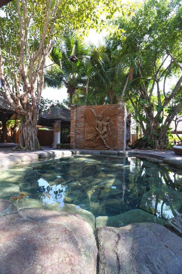 Massage/treatment rooms