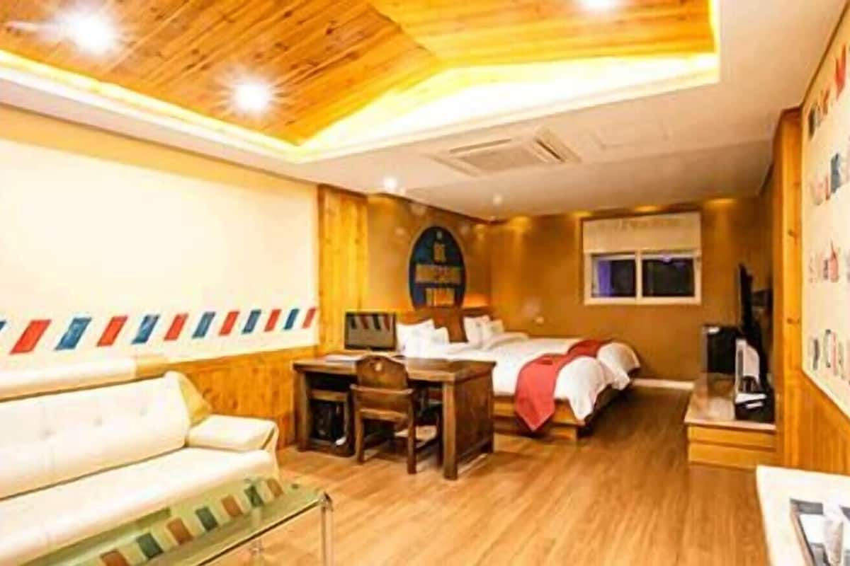 VIP Twin Room | Articles gratuits dans le mini-bar, décoration personnalisée