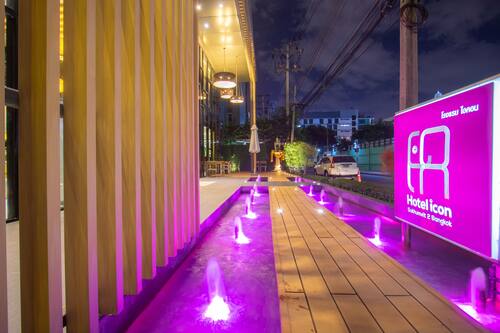 Front of property – evening/night