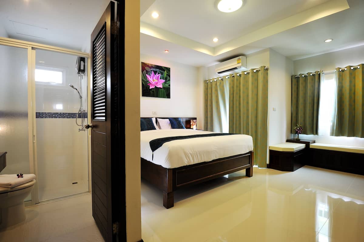 Caja de seguridad en la habitación y decoración personalizada