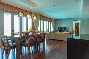 Family Villa, 3 Bedrooms, Private Pool | Living area | 49-inch Smart TV with digital channels - Villa Tantawan Resort And Spa (Kamala)