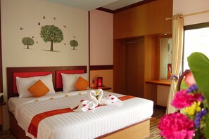 Standard Double Room | Individually decorated, desk, blackout drapes, rollaway beds