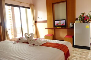 Standard Double Room | Individually decorated, desk, blackout drapes, rollaway beds