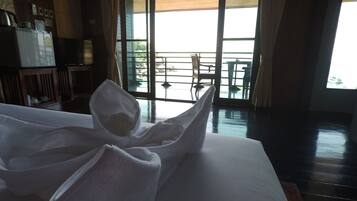 Deluxe Room, Sea View | View from room