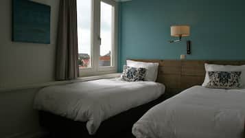 Double Room | Egyptian cotton sheets, premium bedding, individually decorated, desk