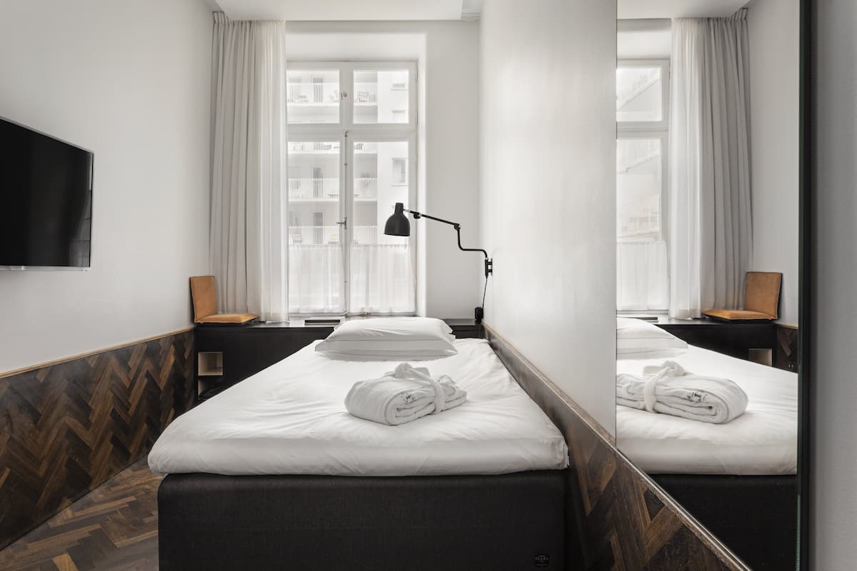 In-room safe, iron/ironing board, free cribs/infant beds, free WiFi