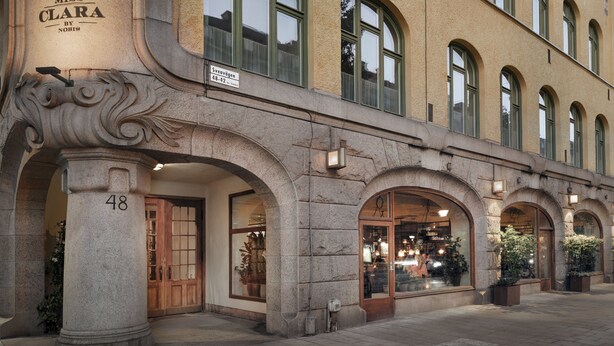 A historic building with arched windows and a stone facade. - Miss Clara by Nobis, Stockholm, a Member of Design Hotels (Stockholm)